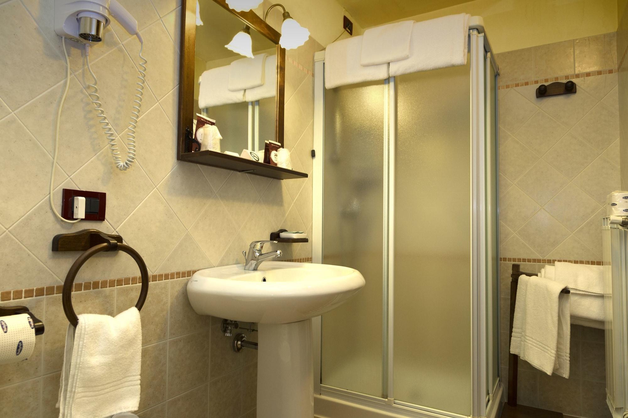 Hotel Antico Casale Vigarano Mainarda Екстериор снимка